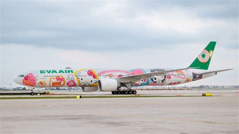 boeing 777-300er range|Hello Kitty EVA Air Boeing 777 Purrs Into Chicago O'Hare.